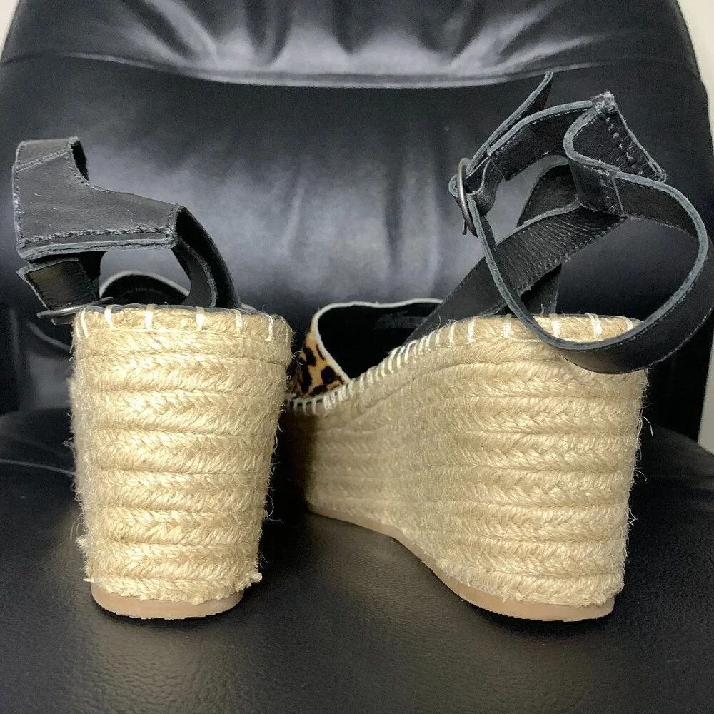 Matisse Leopard Print Wedges, size 7 - Picture 3 of 7